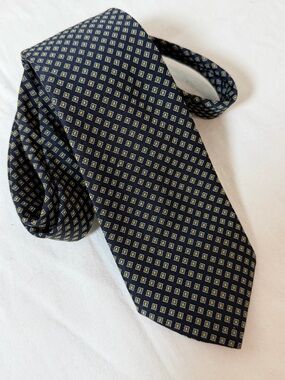 Christian Dior 100% Silk Vintage Modern Width Navy Tie with Yellow Square Motif